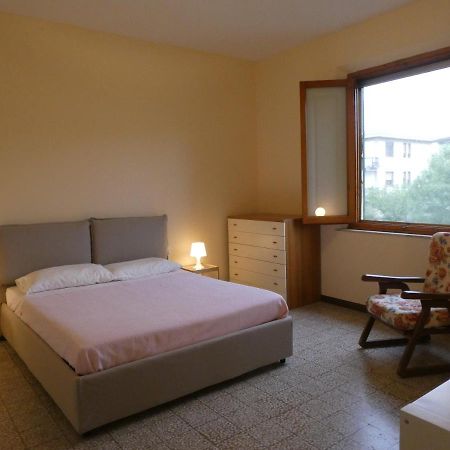 Casa Storica E Confortevole Empoli Bagian luar foto