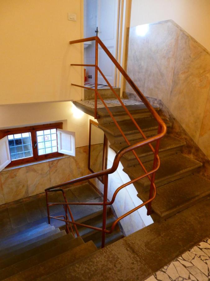 Casa Storica E Confortevole Empoli Bagian luar foto