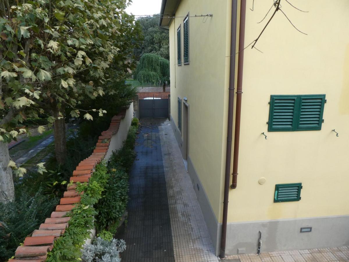 Casa Storica E Confortevole Empoli Bagian luar foto