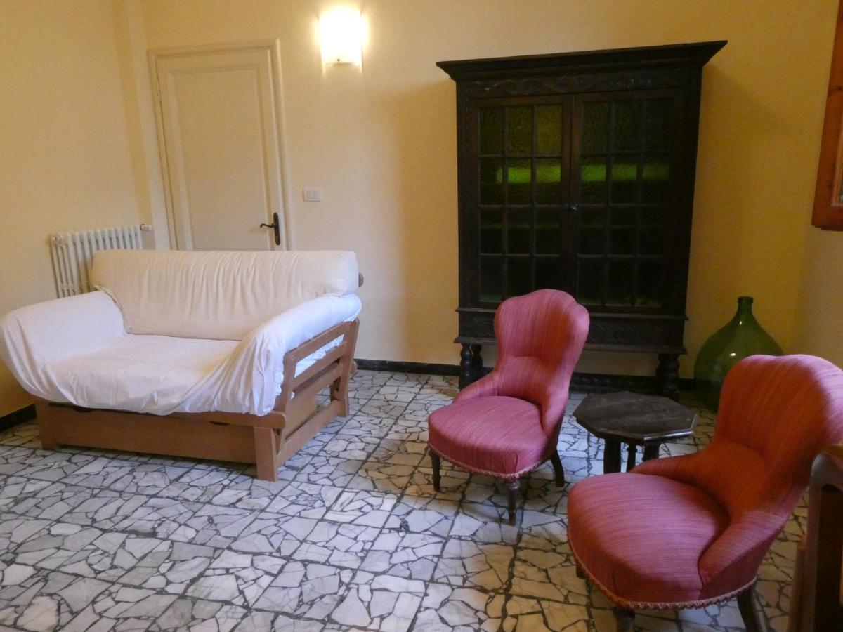 Casa Storica E Confortevole Empoli Bagian luar foto